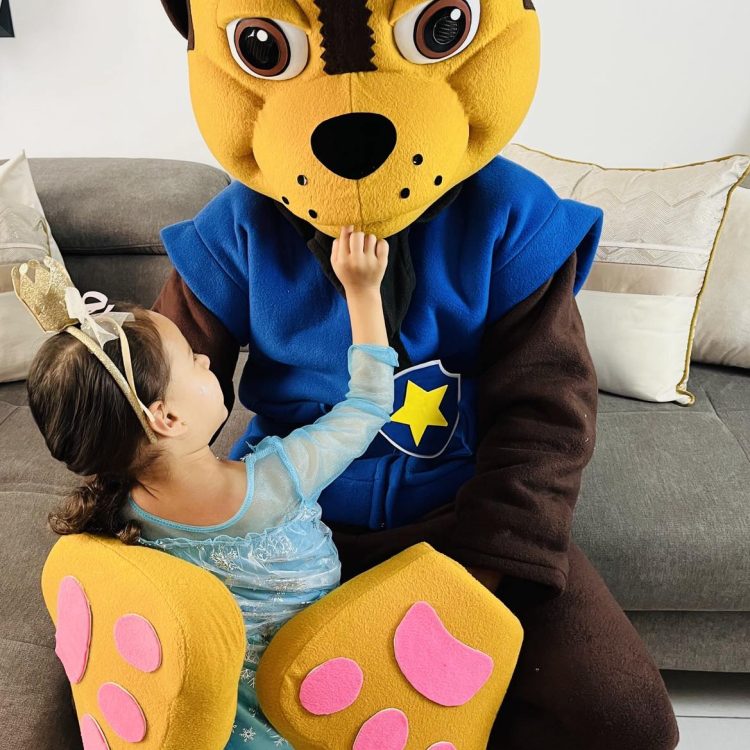 Mascotte chase pat patrouille en location Mascotte Chase pat patrouille en location